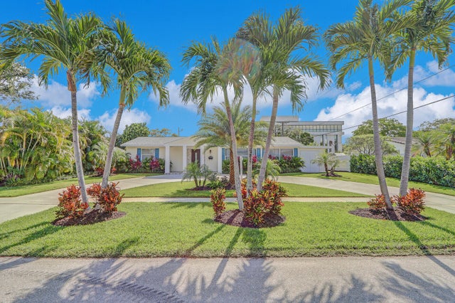 2 of 49 - 704 Eastwind Dr, North Palm Beach, FL