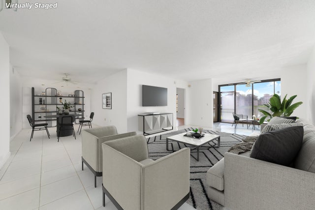 4 of 22 - 6093 Pointe Regal Cir #106, Delray Beach, FL