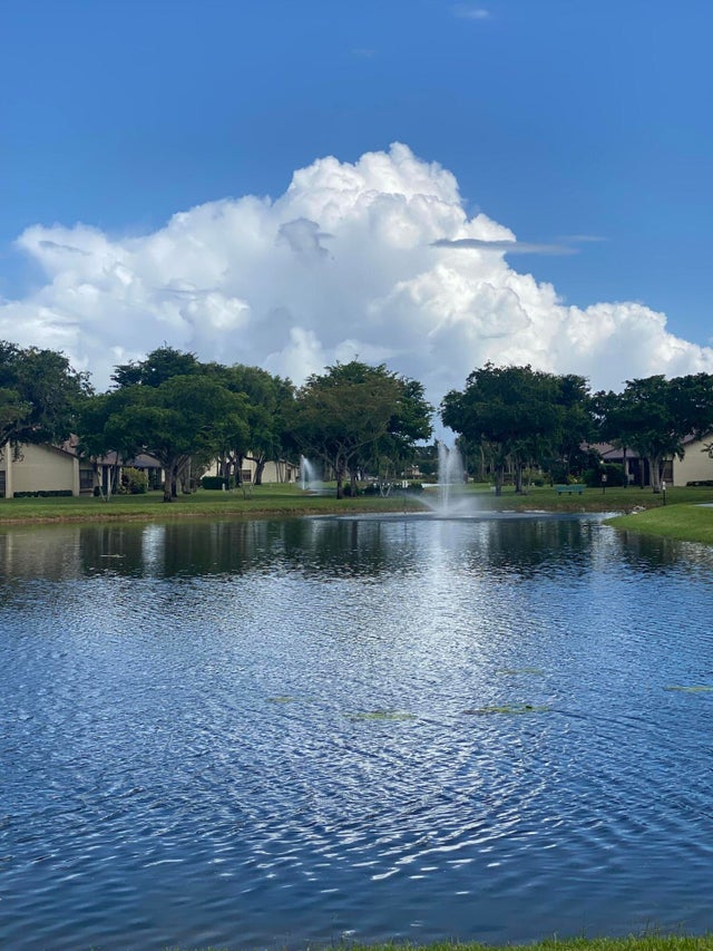 4 of 28 - 7926 Willow Spring Dr #1325, Lake Worth, FL