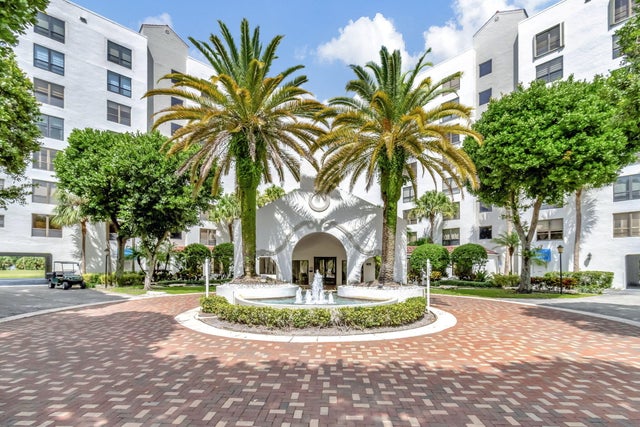 1 of 44 - 7567 Imperial Dr #602, Boca Raton, FL