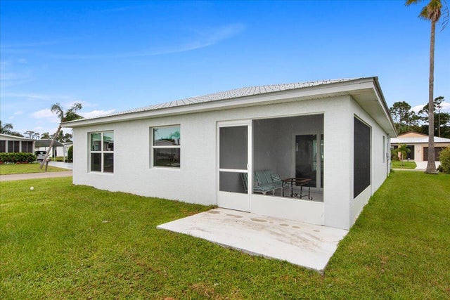 4 of 27 - 20 Flores Del Norte, Fort Pierce, FL