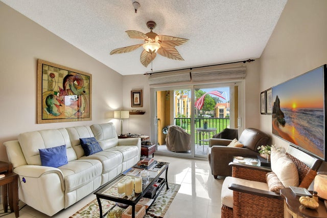 3 of 75 - 157 Yacht Club Way #202, Hypoluxo, FL