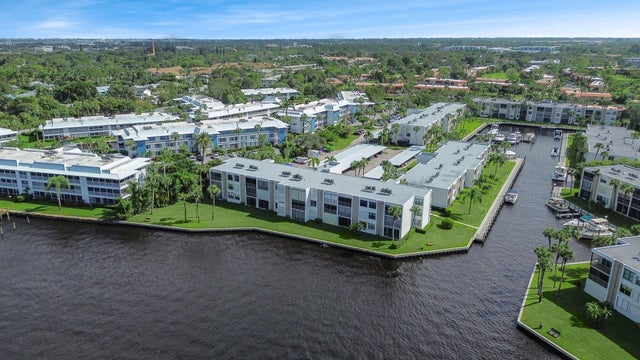 3 of 24 - 1950 Sw Palm City Rd #5103, Stuart, FL