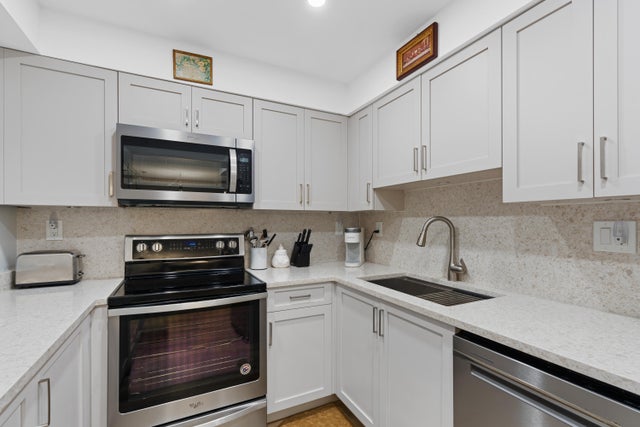 5 of 27 - 3301 S Ocean Boulevard #405, Highland Beach, FL