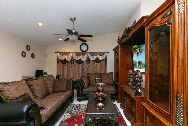 3 of 24 - 3558 Stratton Lane, Boynton Beach, FL