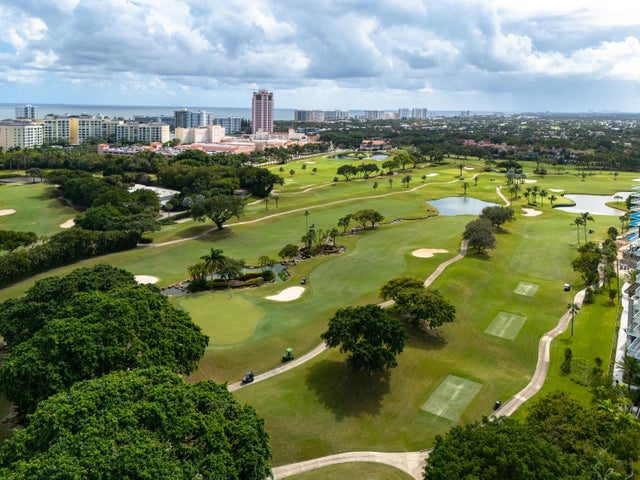 5 of 31 - 200 E Royal Palm Rd #1030, Boca Raton, FL