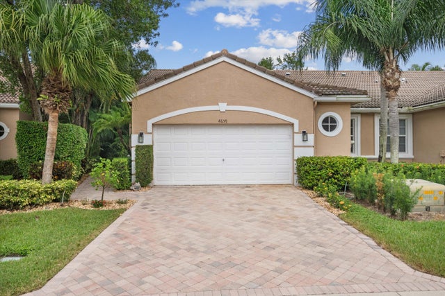 1 of 46 - 4659 Carlton Golf Dr, Lake Worth, FL