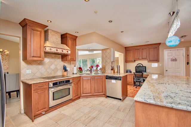 5 of 33 - 7455 San Clemente Pl, Boca Raton, FL