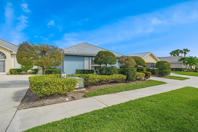 4 of 47 - 2619 Sw Greenwich Wy, Palm City, FL