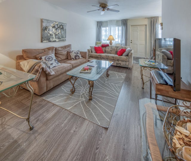 5 of 20 - 3040 Lake Osborne Drive #106, Lake Worth Beach, FL