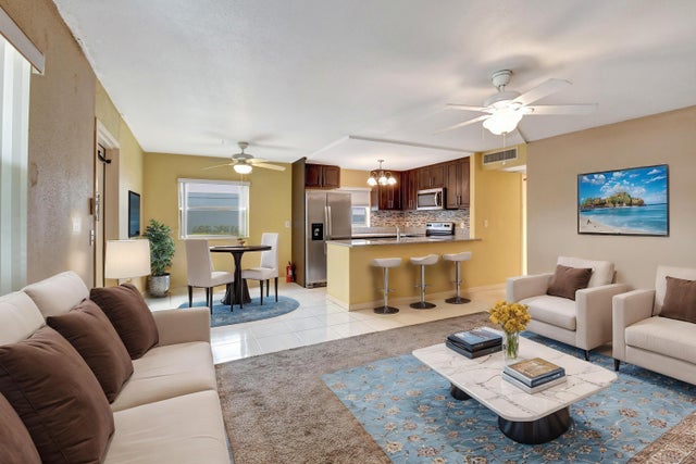 4 of 72 - 597 Monaco M, Delray Beach, FL