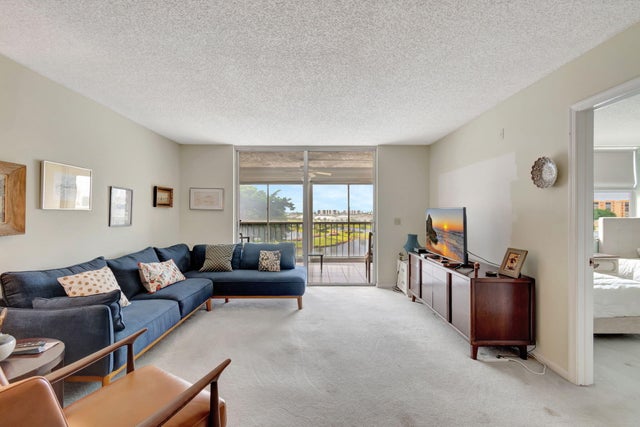2 of 40 - 14575 Bonaire Boulevard #402, Delray Beach, FL