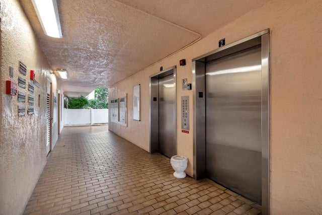 4 of 40 - 14575 Bonaire Boulevard #402, Delray Beach, FL
