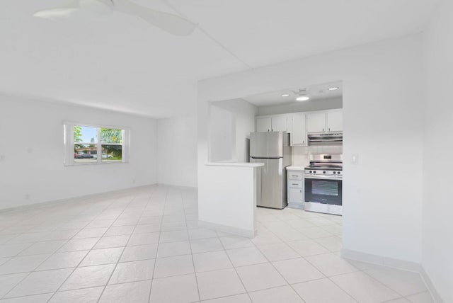 3 of 44 - 287 Seville #l, Delray Beach, FL