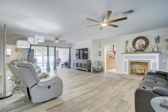 1 of 34 - 914 Ne 2nd St, Pompano Beach, FL