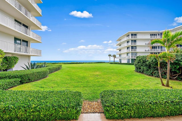 4 of 38 - 2500 S Ocean Blvd #2 D 1, Palm Beach, FL