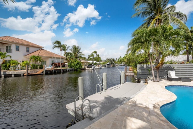5 of 40 - 5533 Rico Dr, Boca Raton, FL