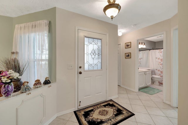 4 of 44 - 670 Senegal Ct, Fort Pierce, FL