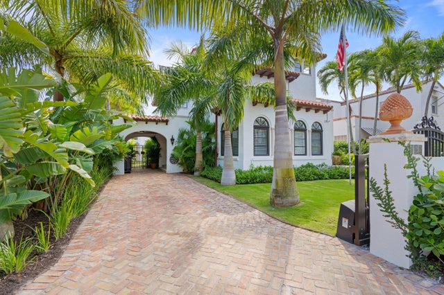 4 of 45 - 112 Roosevelt Pl, West Palm Beach, FL