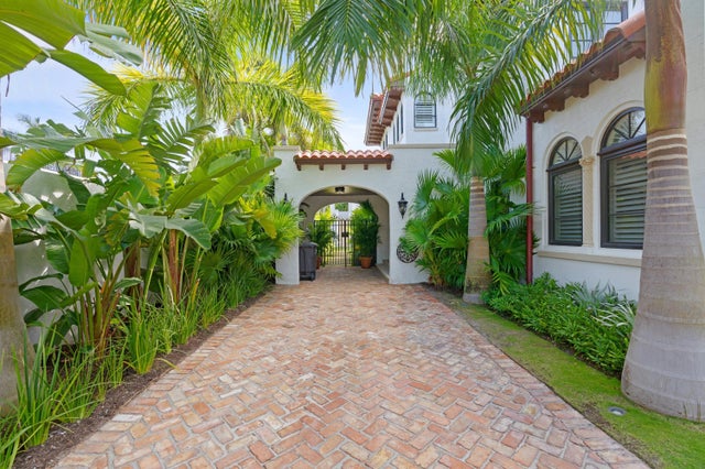 5 of 45 - 112 Roosevelt Pl, West Palm Beach, FL