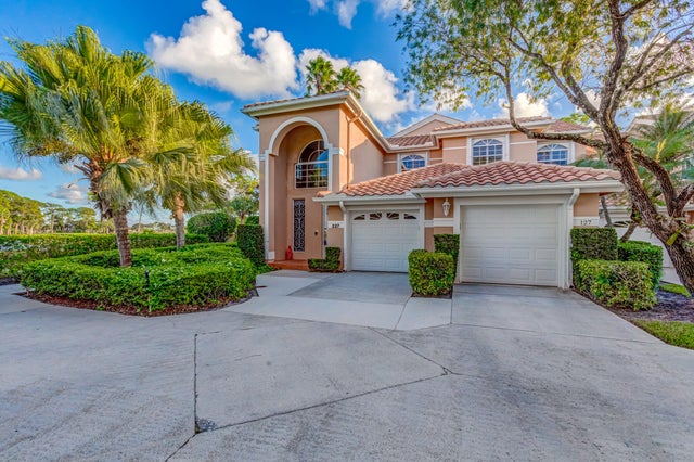 3 of 85 - 227 Legendary Cir, Palm Beach Gardens, FL