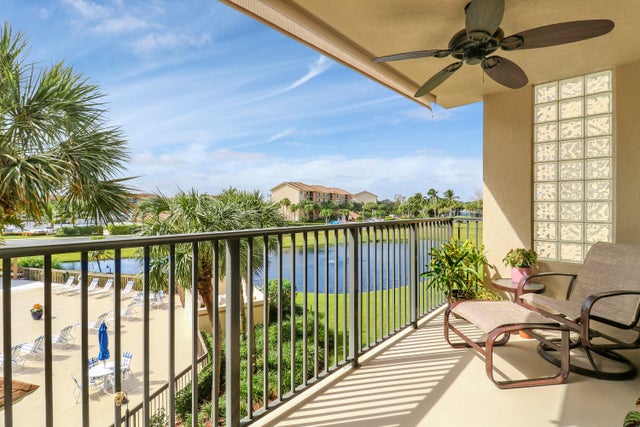 2 of 45 - 601 Seafarer Circle #301, Jupiter, FL