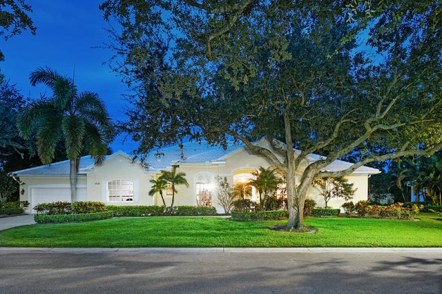 1 of 96 - 1929 Sw Bradford Place, Palm City, FL