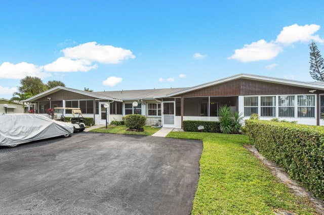 3 of 40 - 5086 Campanelli Cir, West Palm Beach, FL