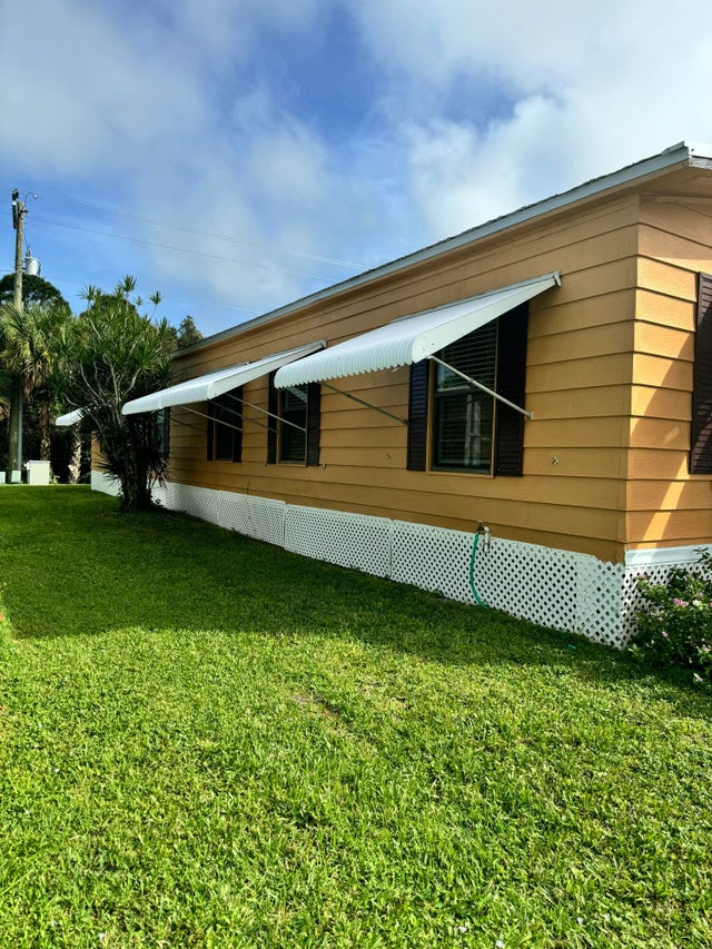2 of 27 - 27 Azul, Fort Pierce, FL