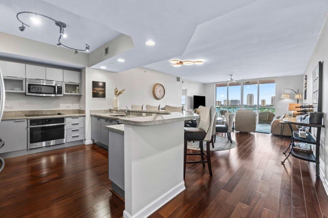 3 of 57 - 2640 Lake Shore Dr #908, Riviera Beach, FL