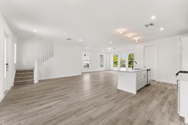 3 of 23 - 7741 Sw Ann St, Palm City, FL