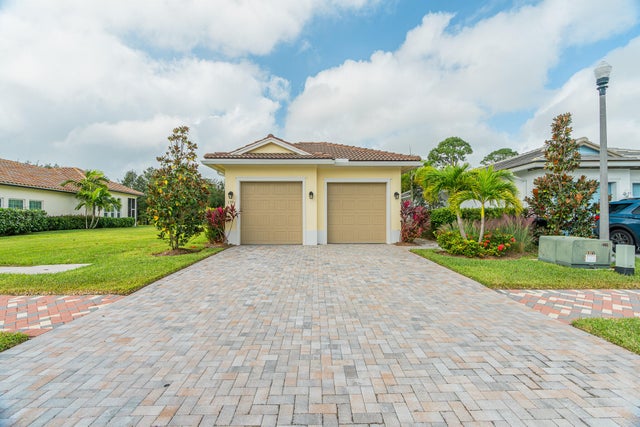 4 of 53 - 139 Se Via Bisento, Port Saint Lucie, FL