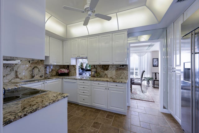 3 of 24 - 108 Lakeshore Drive #38-t, North Palm Beach, FL