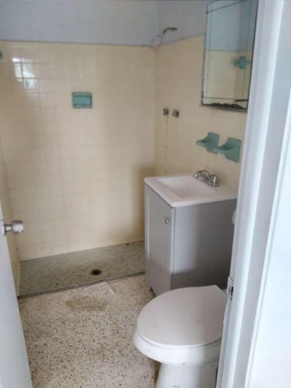 4 of 21 - 321 W 18th Street, Riviera Beach, FL