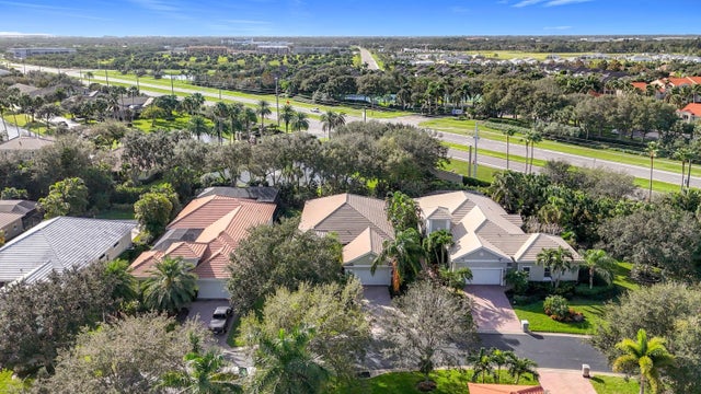 3 of 24 - 1237 River Reach Dr, Vero Beach, FL