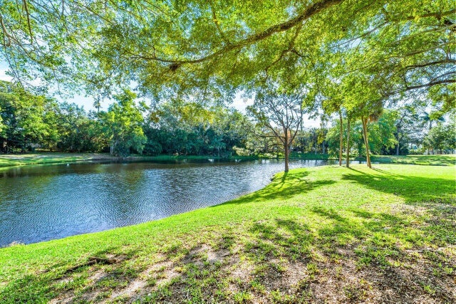 3 of 66 - 5087 Oak Hill Lane #315, Delray Beach, FL