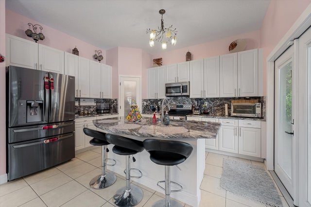 5 of 63 - 3021 El Camino Real, West Palm Beach, FL