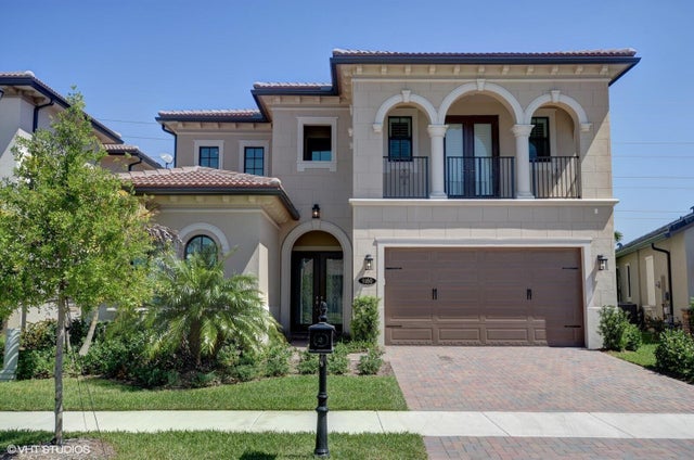 1 of 32 - 9160 Meridian Dr E, Parkland, FL