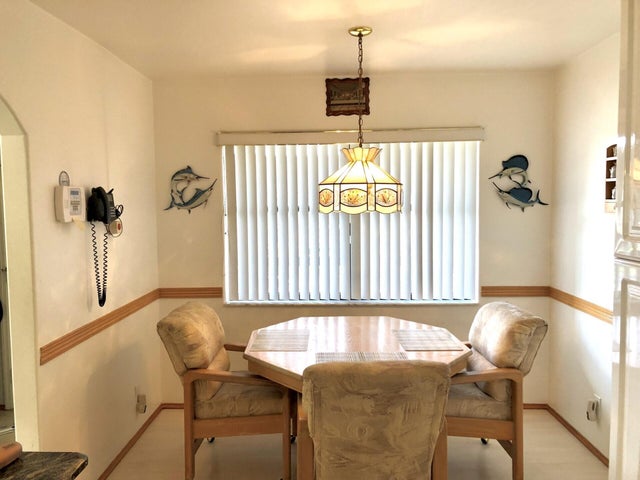 5 of 25 - 7633 S Tahiti Lane #204, Lake Worth, FL