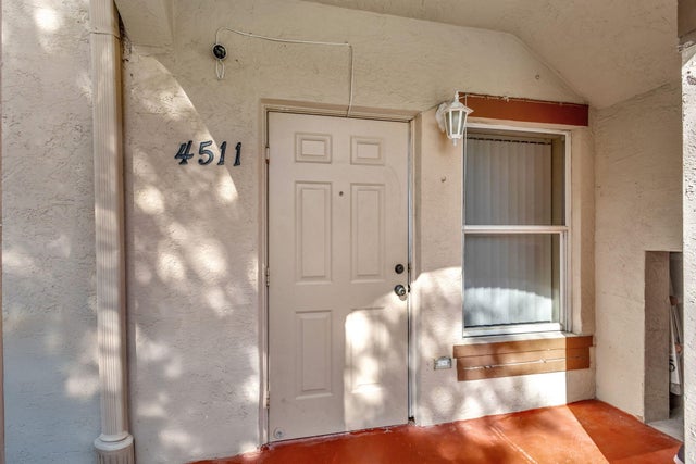 3 of 33 - 4511 Oak Terrace Dr, Greenacres, FL