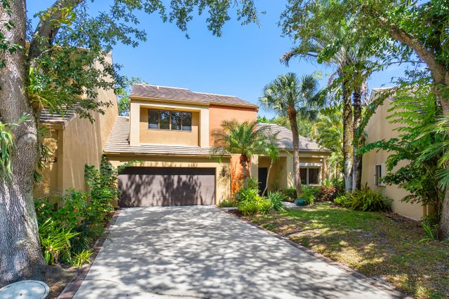 745 St Albans Drive, Boca Raton