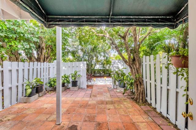 5 of 38 - 1912 Ne 6th Street, Deerfield Beach, FL