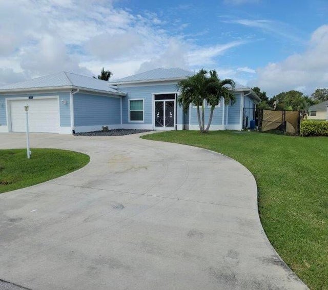 2 of 96 - 213 Ne Sagamore Terrace Ne, Port Saint Lucie, FL