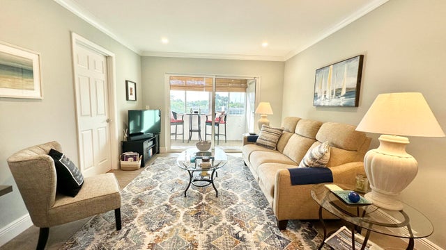 3 of 25 - 154 Lake Meryl Drive #257, West Palm Beach, FL