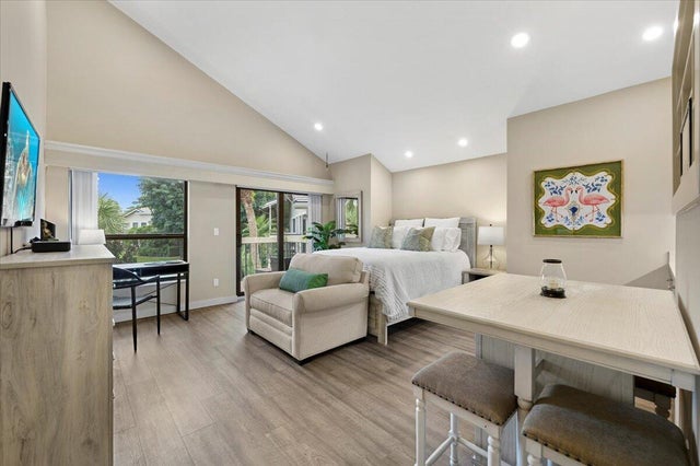 2 of 41 - 11863 Wimbledon Circle #542, Wellington, FL