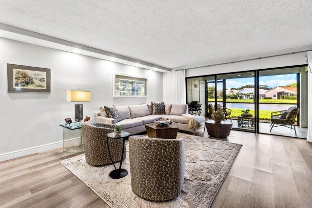 2 of 20 - 12871 Briarlake Drive #102, Palm Beach Gardens, FL