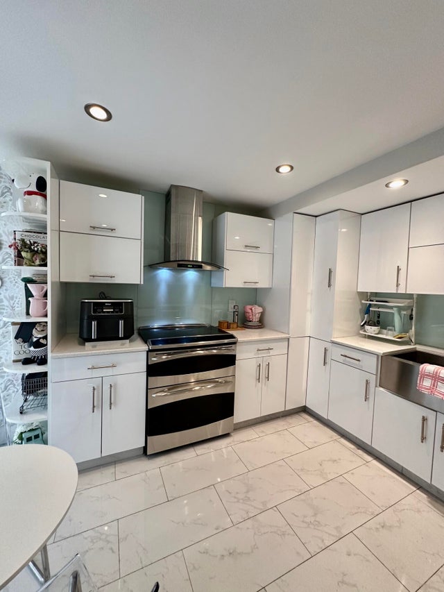 4 of 48 - 2816 N 46th Avenue #j682, Hollywood, FL