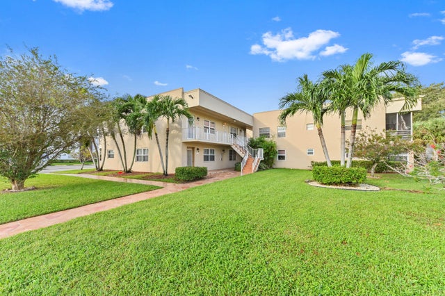 1 of 30 - 862 Normandy R, Delray Beach, FL