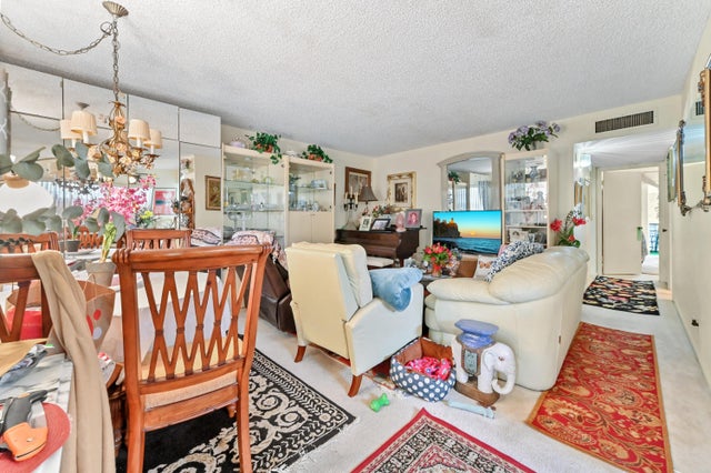 3 of 30 - 862 Normandy R, Delray Beach, FL