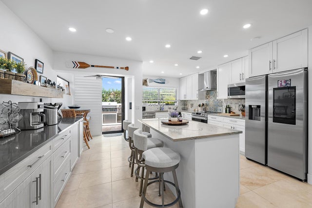 3 of 25 - 1484 Via Del Sol, Jupiter, FL